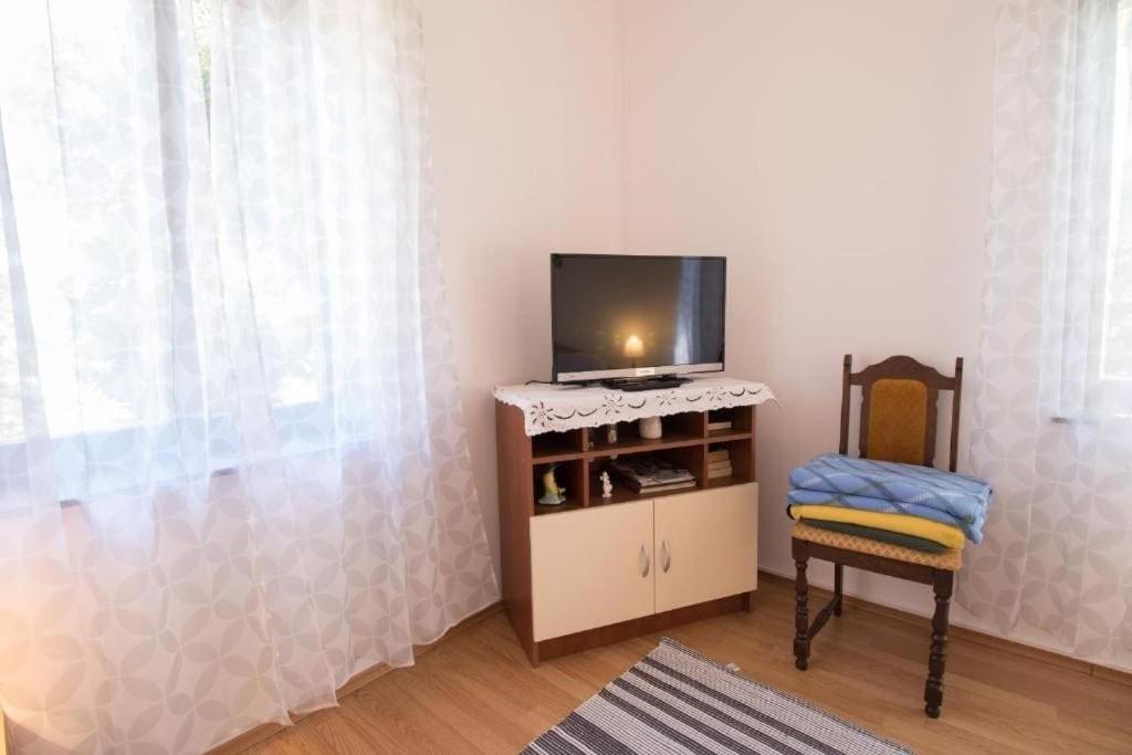 Apartmani Nedjeljko Čunski Esterno foto