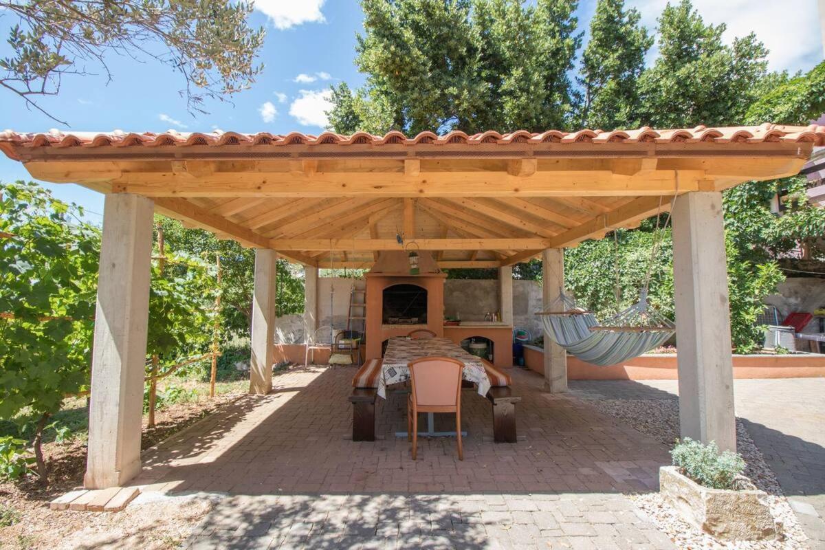 Apartmani Nedjeljko Čunski Esterno foto
